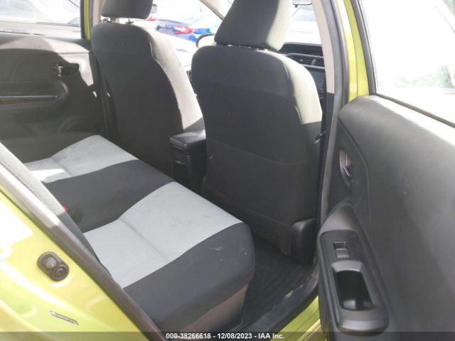 Photo 7 VIN: JTDKDTB38F1091821 - TOYOTA PRIUS C 