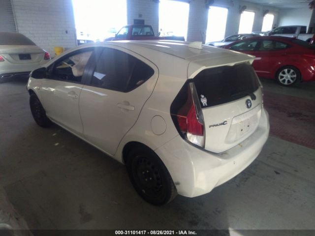 Photo 2 VIN: JTDKDTB38F1096825 - TOYOTA PRIUS C 