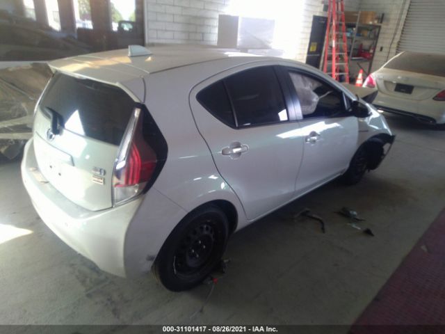 Photo 3 VIN: JTDKDTB38F1096825 - TOYOTA PRIUS C 