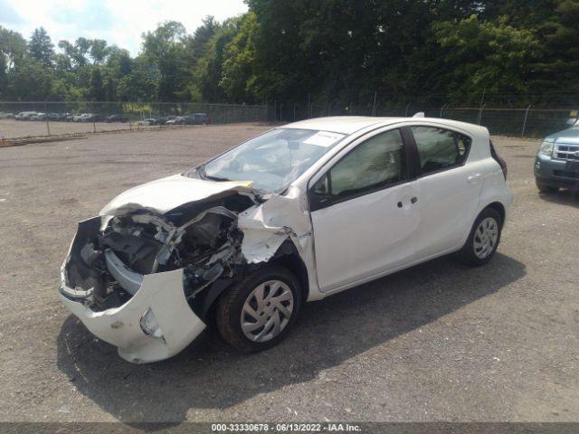 Photo 1 VIN: JTDKDTB38F1106172 - TOYOTA PRIUS C 