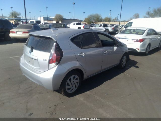 Photo 3 VIN: JTDKDTB38F1111405 - TOYOTA PRIUS C 