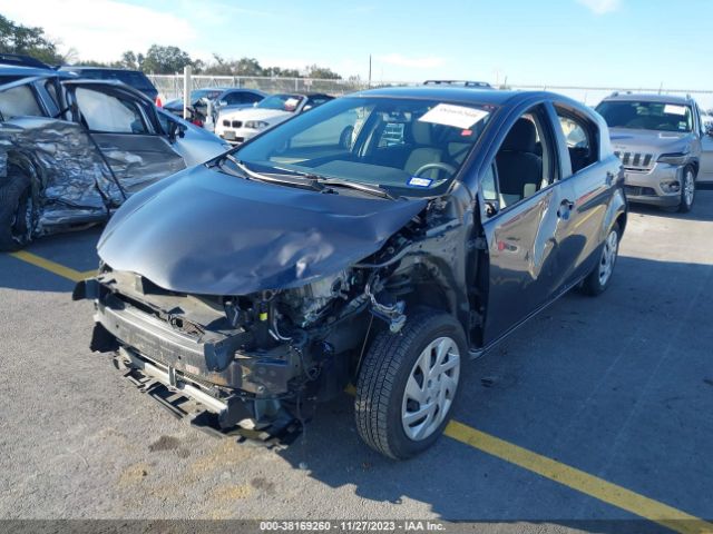 Photo 1 VIN: JTDKDTB38F1578212 - TOYOTA PRIUS C 