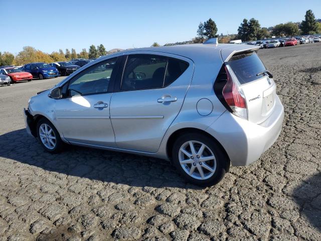 Photo 1 VIN: JTDKDTB38F1578274 - TOYOTA PRIUS C 