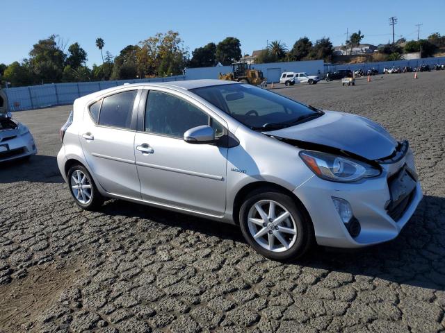 Photo 3 VIN: JTDKDTB38F1578274 - TOYOTA PRIUS C 