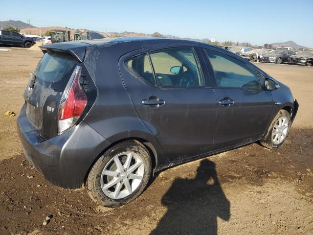 Photo 2 VIN: JTDKDTB38G1129050 - TOYOTA PRIUS C 