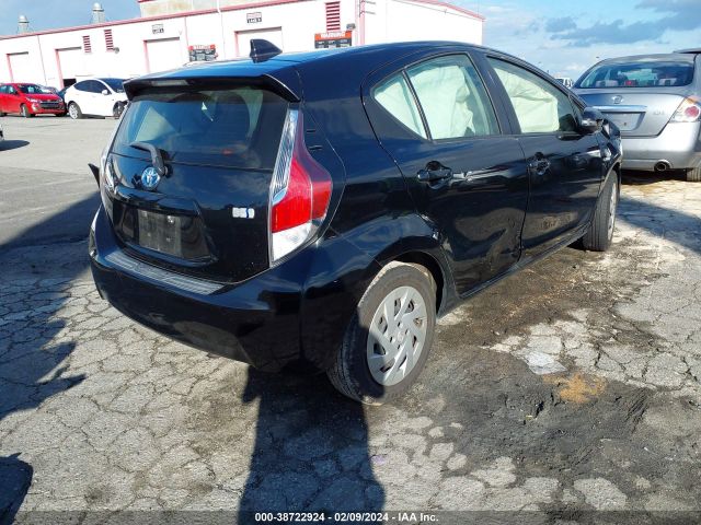 Photo 3 VIN: JTDKDTB38G1130618 - TOYOTA PRIUS C 