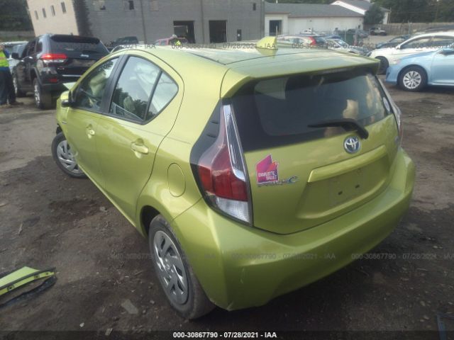 Photo 2 VIN: JTDKDTB38G1135236 - TOYOTA PRIUS C 