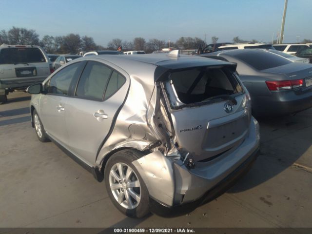 Photo 2 VIN: JTDKDTB38H1595210 - TOYOTA PRIUS C 