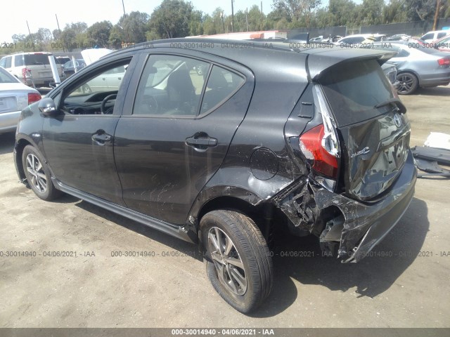 Photo 2 VIN: JTDKDTB38K1622946 - TOYOTA PRIUS C 