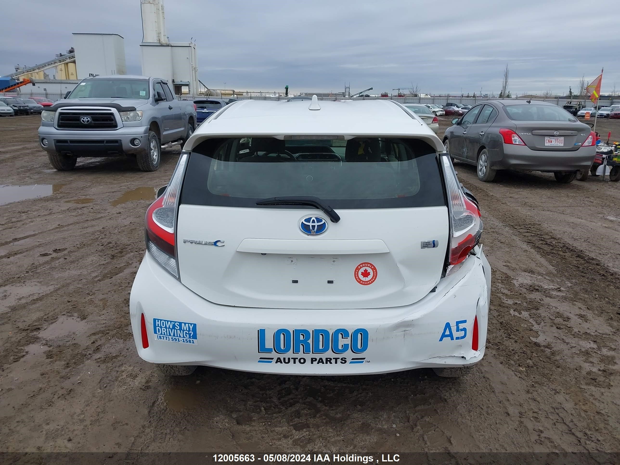 Photo 15 VIN: JTDKDTB38K1629461 - TOYOTA PRIUS C 