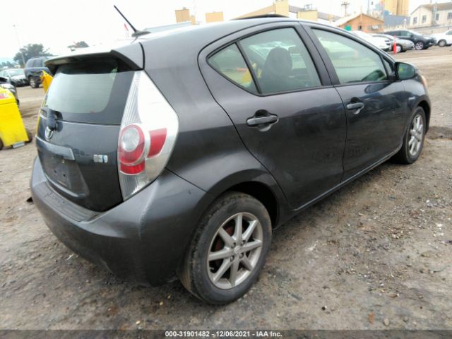 Photo 3 VIN: JTDKDTB39C1005590 - TOYOTA PRIUS C 