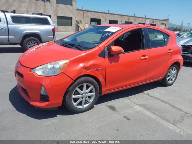 Photo 1 VIN: JTDKDTB39C1009915 - TOYOTA PRIUS C 