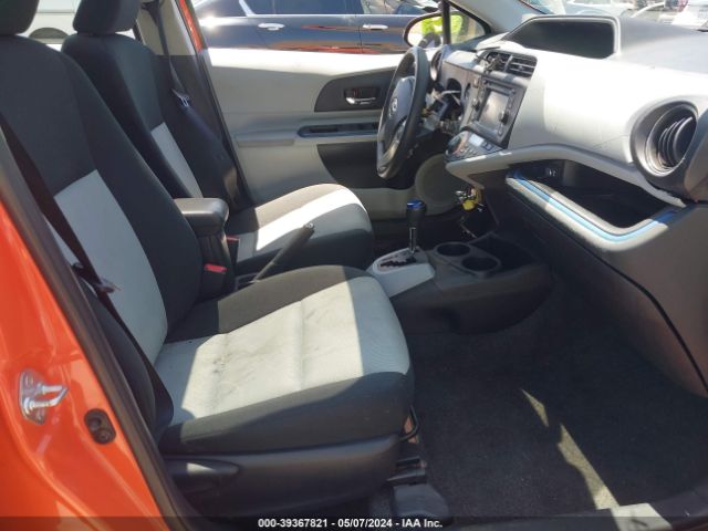 Photo 4 VIN: JTDKDTB39C1009915 - TOYOTA PRIUS C 