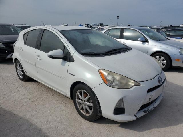 Photo 3 VIN: JTDKDTB39C1018937 - TOYOTA PRIUS C 