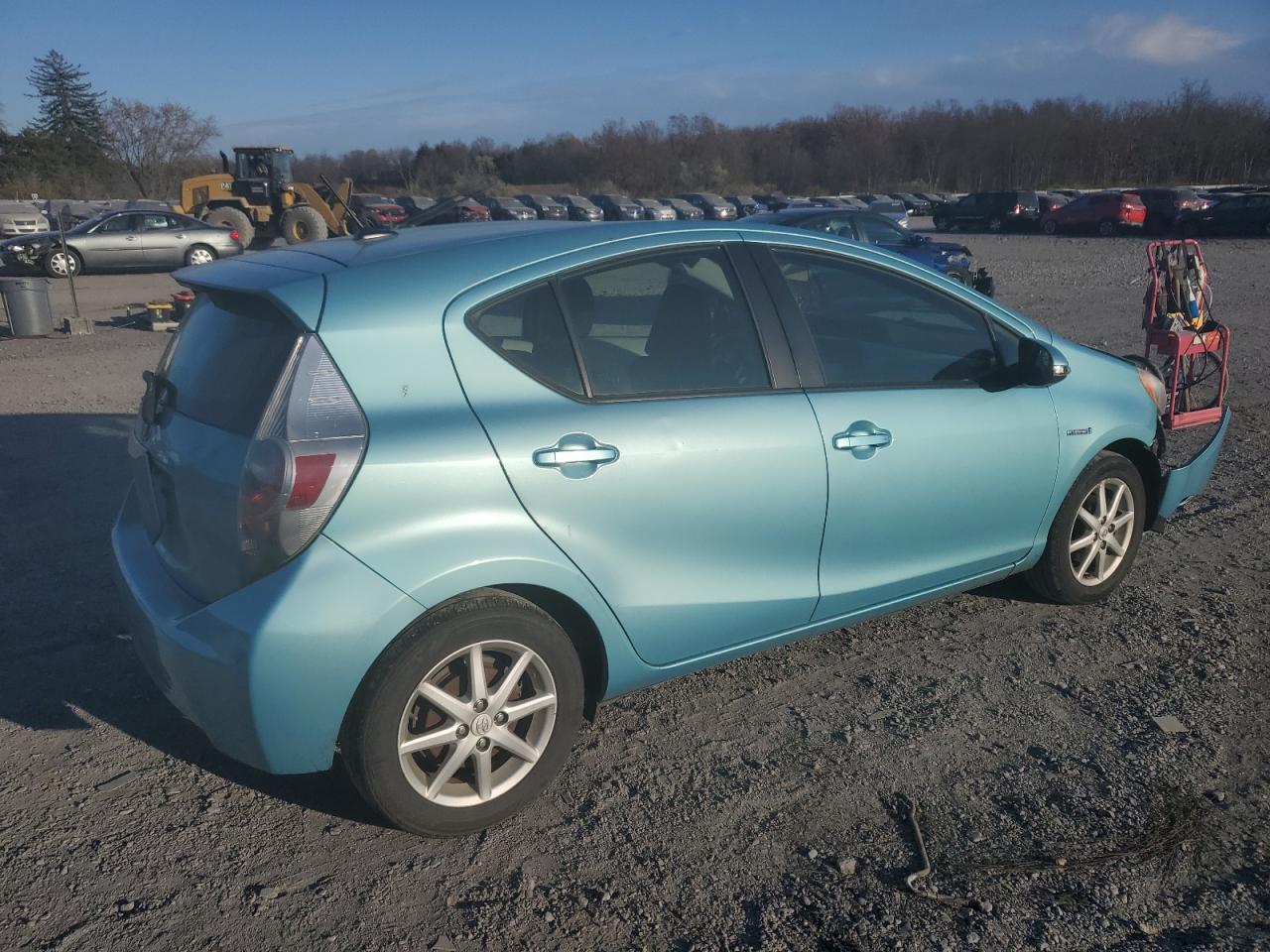 Photo 2 VIN: JTDKDTB39C1027430 - TOYOTA PRIUS 