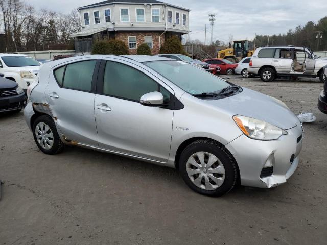 Photo 3 VIN: JTDKDTB39C1506205 - TOYOTA PRIUS 