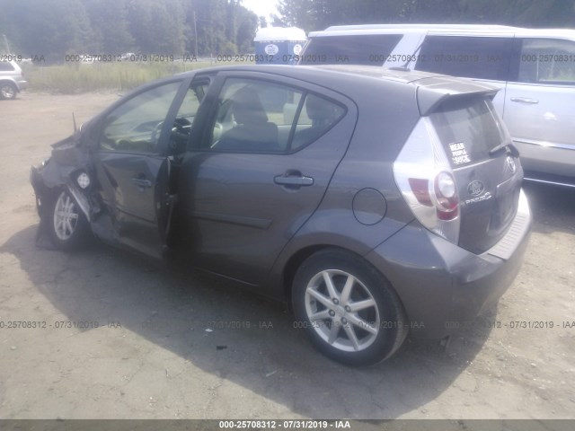 Photo 2 VIN: JTDKDTB39C1508004 - TOYOTA PRIUS C 