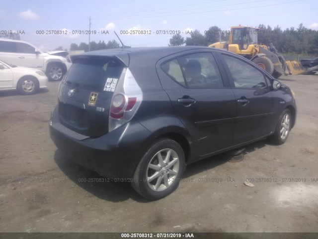 Photo 3 VIN: JTDKDTB39C1508004 - TOYOTA PRIUS C 