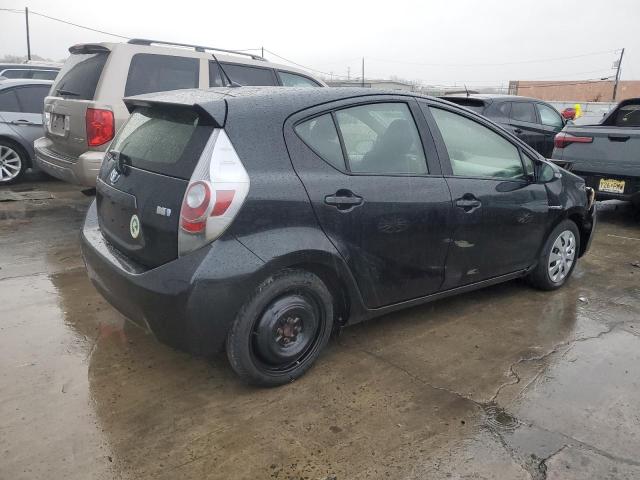 Photo 2 VIN: JTDKDTB39C1509315 - TOYOTA PRIUS C 