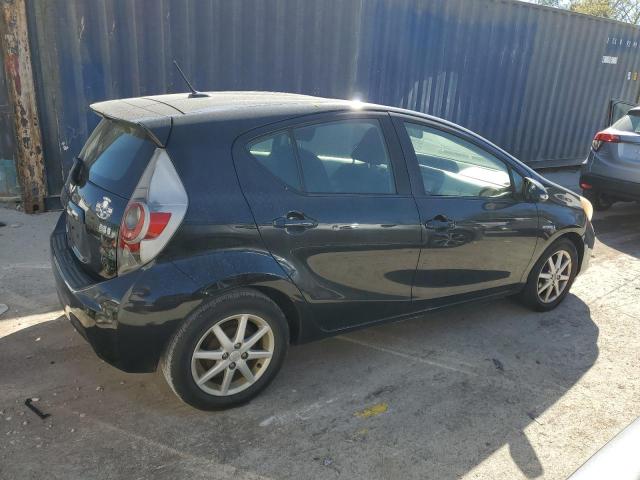 Photo 2 VIN: JTDKDTB39C1512022 - TOYOTA PRIUS C 