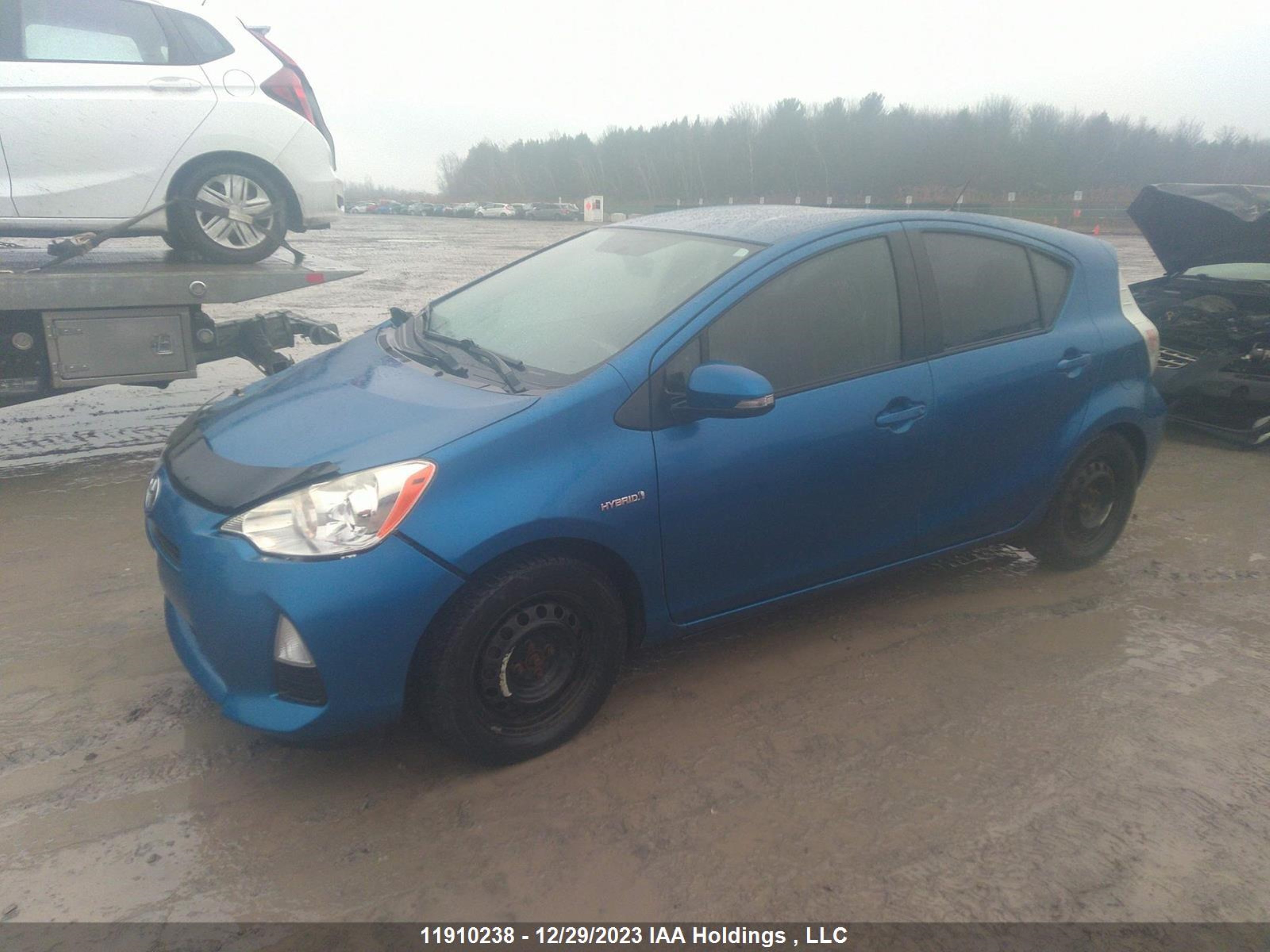 Photo 1 VIN: JTDKDTB39C1525322 - TOYOTA PRIUS C 