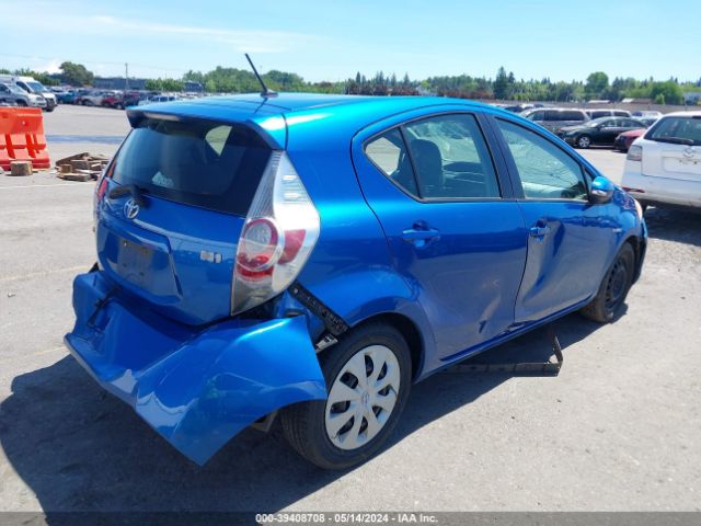 Photo 3 VIN: JTDKDTB39C1526812 - TOYOTA PRIUS C 