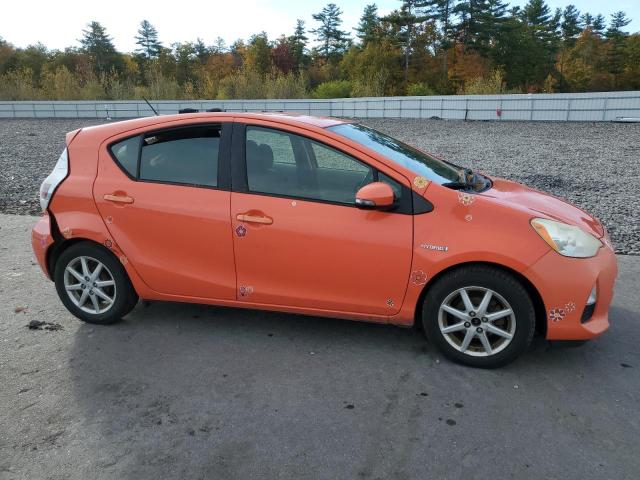 Photo 3 VIN: JTDKDTB39D1036551 - TOYOTA PRIUS C 