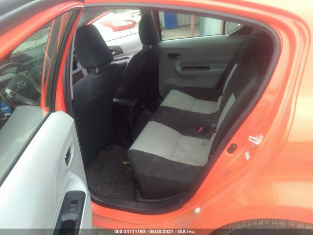 Photo 7 VIN: JTDKDTB39D1045041 - TOYOTA PRIUS C 