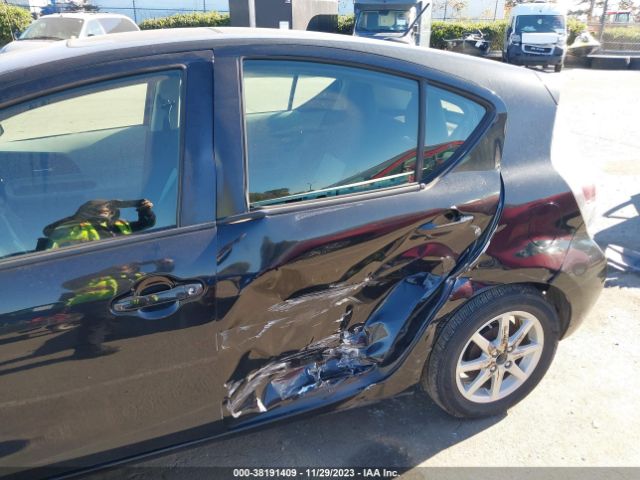 Photo 5 VIN: JTDKDTB39D1049509 - TOYOTA PRIUS C 