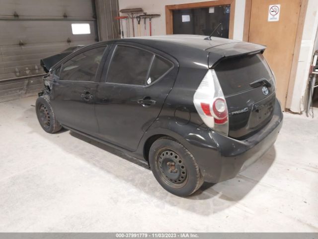 Photo 2 VIN: JTDKDTB39D1052958 - TOYOTA PRIUS C 