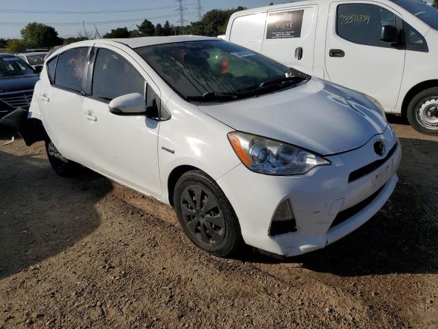 Photo 3 VIN: JTDKDTB39D1537472 - TOYOTA PRIUS C 