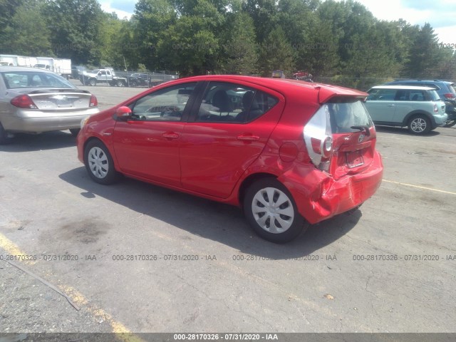 Photo 2 VIN: JTDKDTB39D1543448 - TOYOTA PRIUS C 