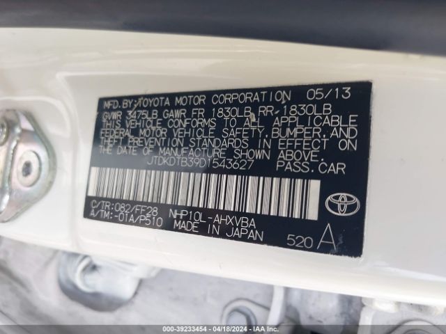 Photo 8 VIN: JTDKDTB39D1543627 - TOYOTA PRIUS C 