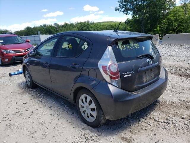 Photo 2 VIN: JTDKDTB39D1545250 - TOYOTA PRIUS C 