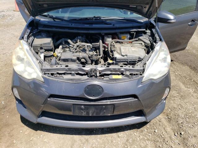 Photo 10 VIN: JTDKDTB39D1547676 - TOYOTA PRIUS 