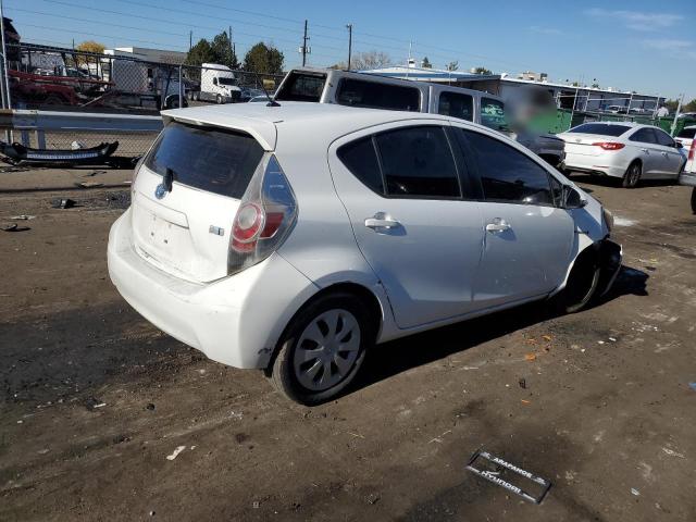 Photo 2 VIN: JTDKDTB39D1550397 - TOYOTA PRIUS C 