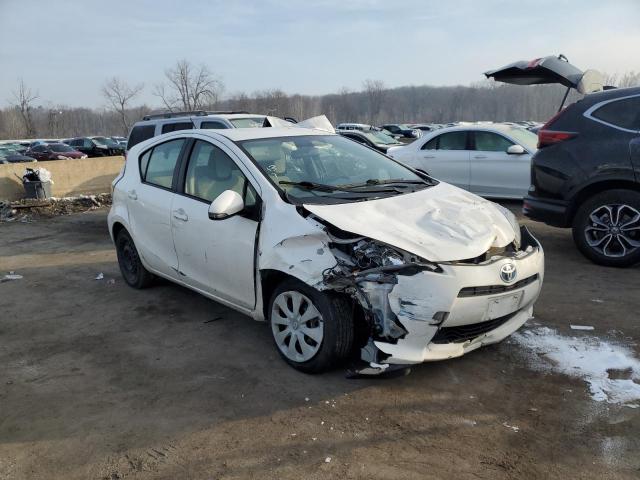 Photo 3 VIN: JTDKDTB39E1059930 - TOYOTA PRIUS C 