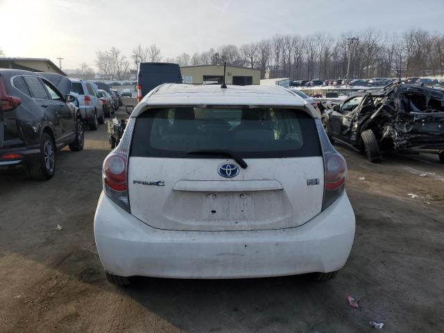 Photo 5 VIN: JTDKDTB39E1059930 - TOYOTA PRIUS C 