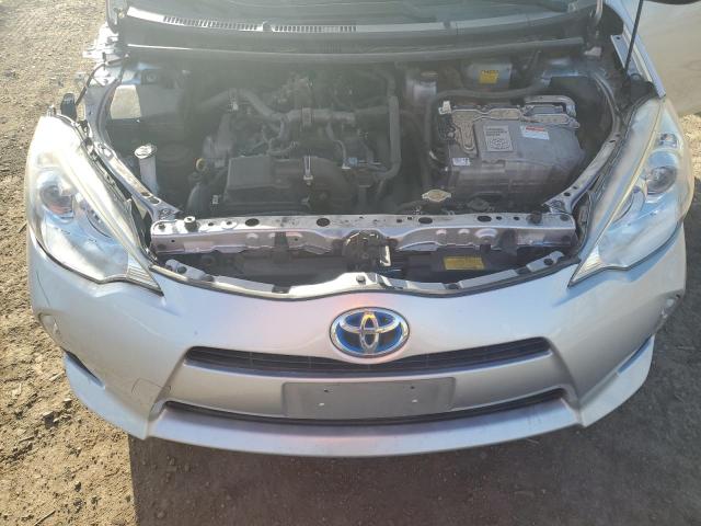 Photo 10 VIN: JTDKDTB39E1065145 - TOYOTA PRIUS C 