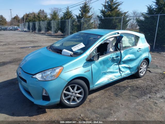 Photo 1 VIN: JTDKDTB39E1074959 - TOYOTA PRIUS C 