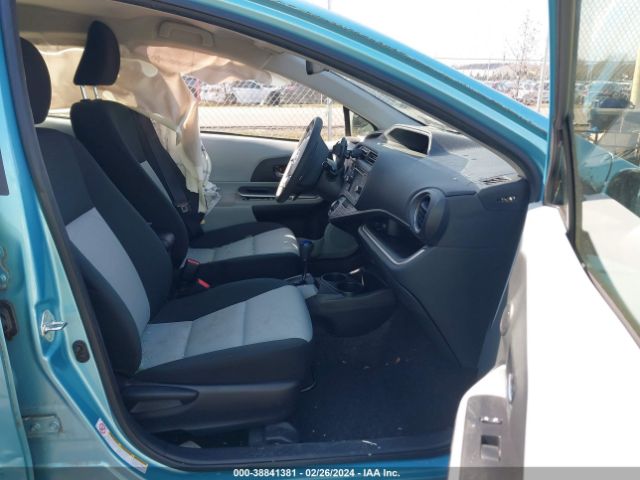 Photo 4 VIN: JTDKDTB39E1074959 - TOYOTA PRIUS C 