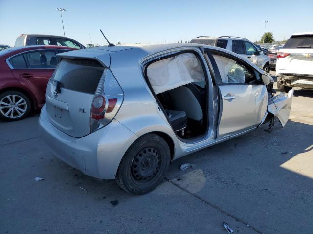 Photo 2 VIN: JTDKDTB39E1080776 - TOYOTA PRIUS C 