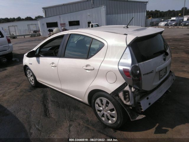 Photo 2 VIN: JTDKDTB39E1559327 - TOYOTA PRIUS C 