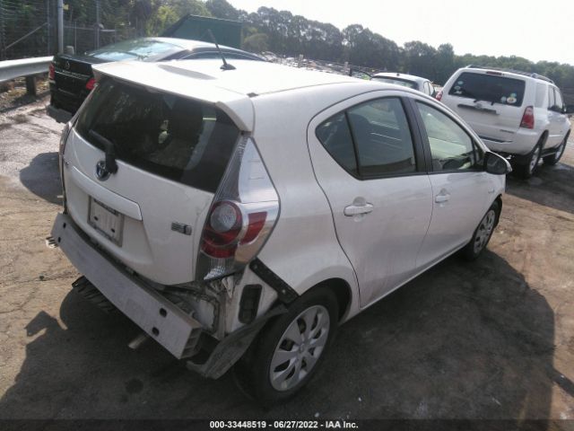 Photo 3 VIN: JTDKDTB39E1559327 - TOYOTA PRIUS C 