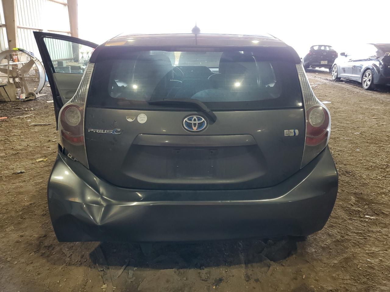 Photo 5 VIN: JTDKDTB39E1560722 - TOYOTA PRIUS 