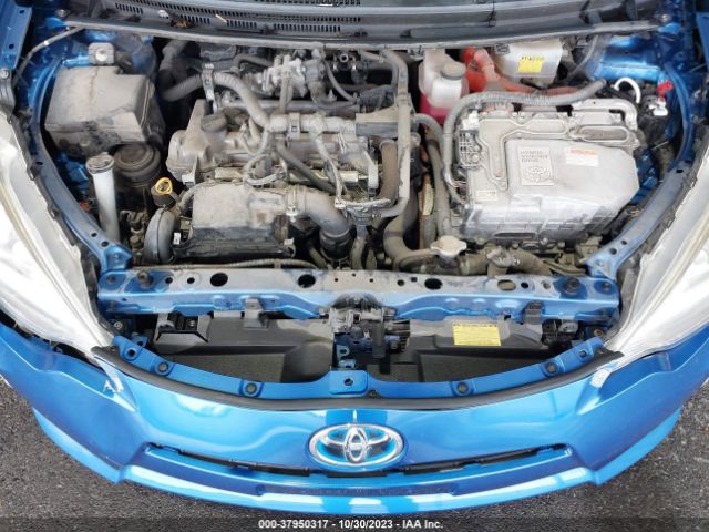 Photo 9 VIN: JTDKDTB39E1565189 - TOYOTA PRIUS C 