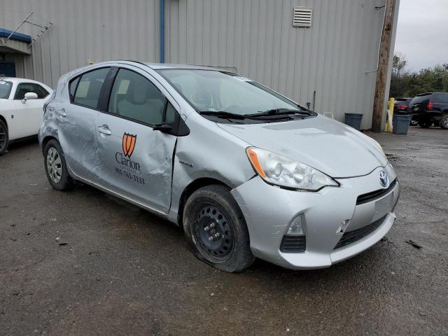 Photo 3 VIN: JTDKDTB39E1566276 - TOYOTA PRIUS C 