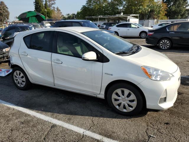 Photo 3 VIN: JTDKDTB39E1575124 - TOYOTA PRIUS C 