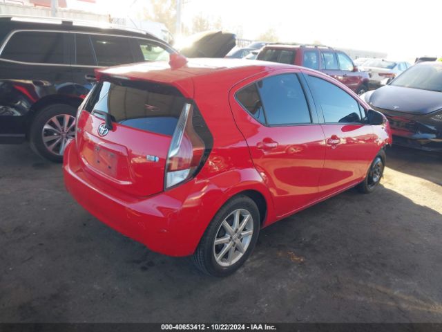 Photo 3 VIN: JTDKDTB39F1091519 - TOYOTA PRIUS C 