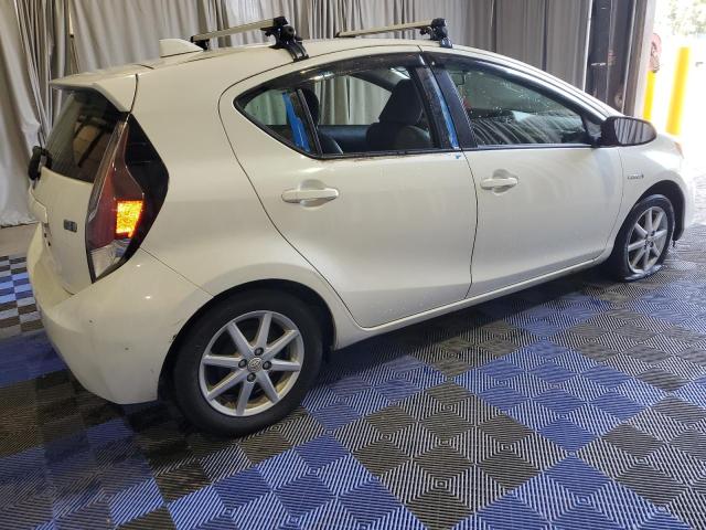 Photo 2 VIN: JTDKDTB39F1105368 - TOYOTA PRIUS 